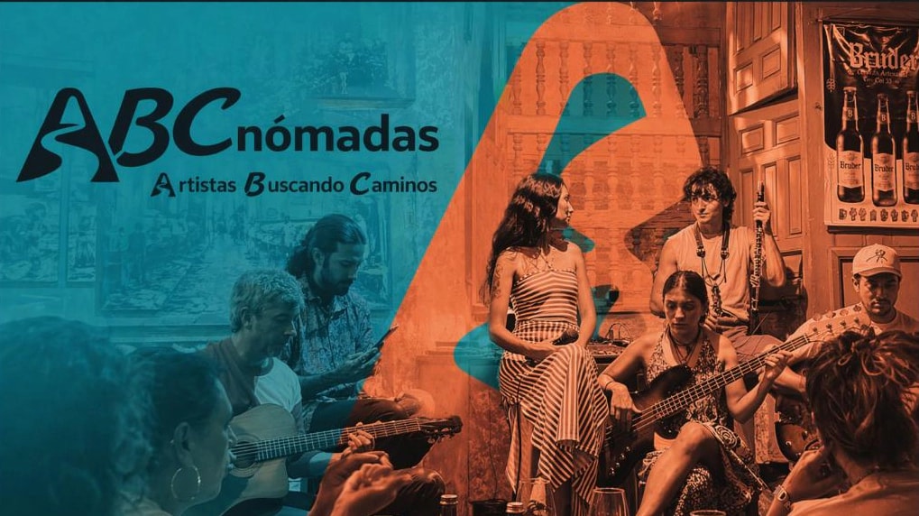 Artista en escenario — ABC Nómades